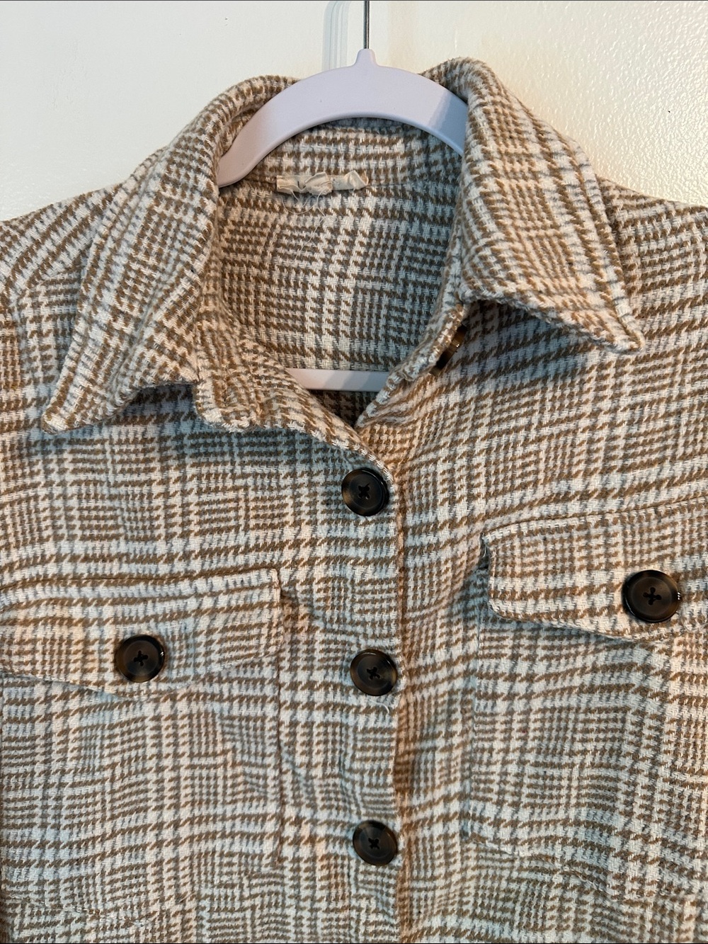 LA MIEL Beige and Cream Plaid Button-Up Jacket/Shacket Size Small - Picture 4 of 9